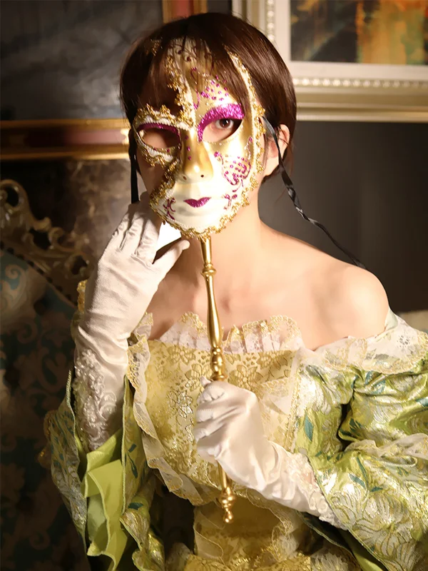 露木 詩織さんの写真