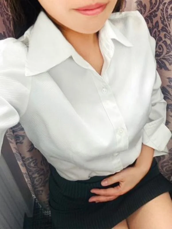 美鳥　きりさんの写真